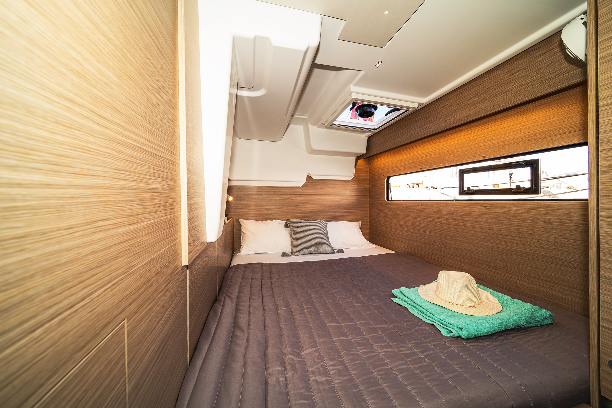 Lagoon 38 - 4 + 2 cab. — photo 18