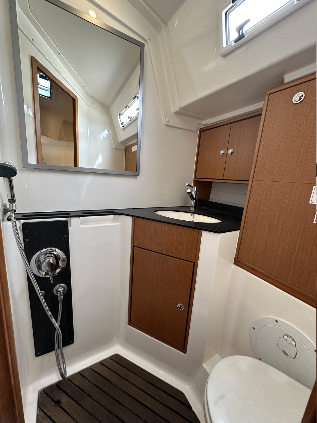Bavaria Cruiser 45 - 4 cab. — photo 15