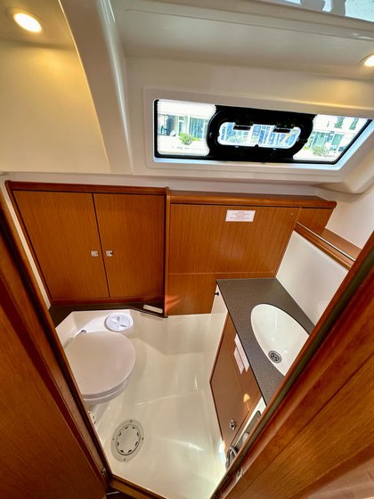 Bavaria Cruiser 37 - 3 cab. — photo 12
