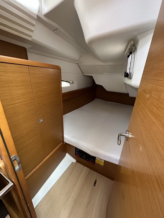 Sun Odyssey 389 — photo 13