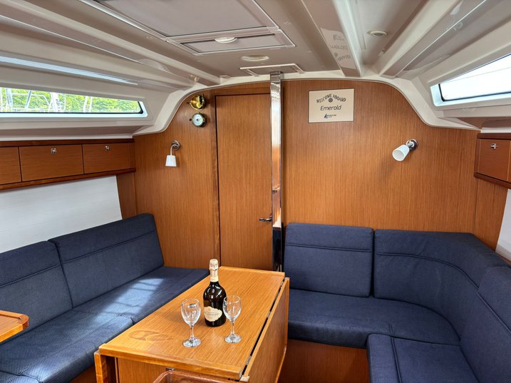Bavaria Cruiser 37 - 3 cab. — photo 7