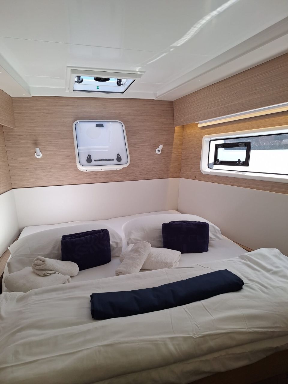 Lagoon 43 - 4 + 2 cab. — photo 14