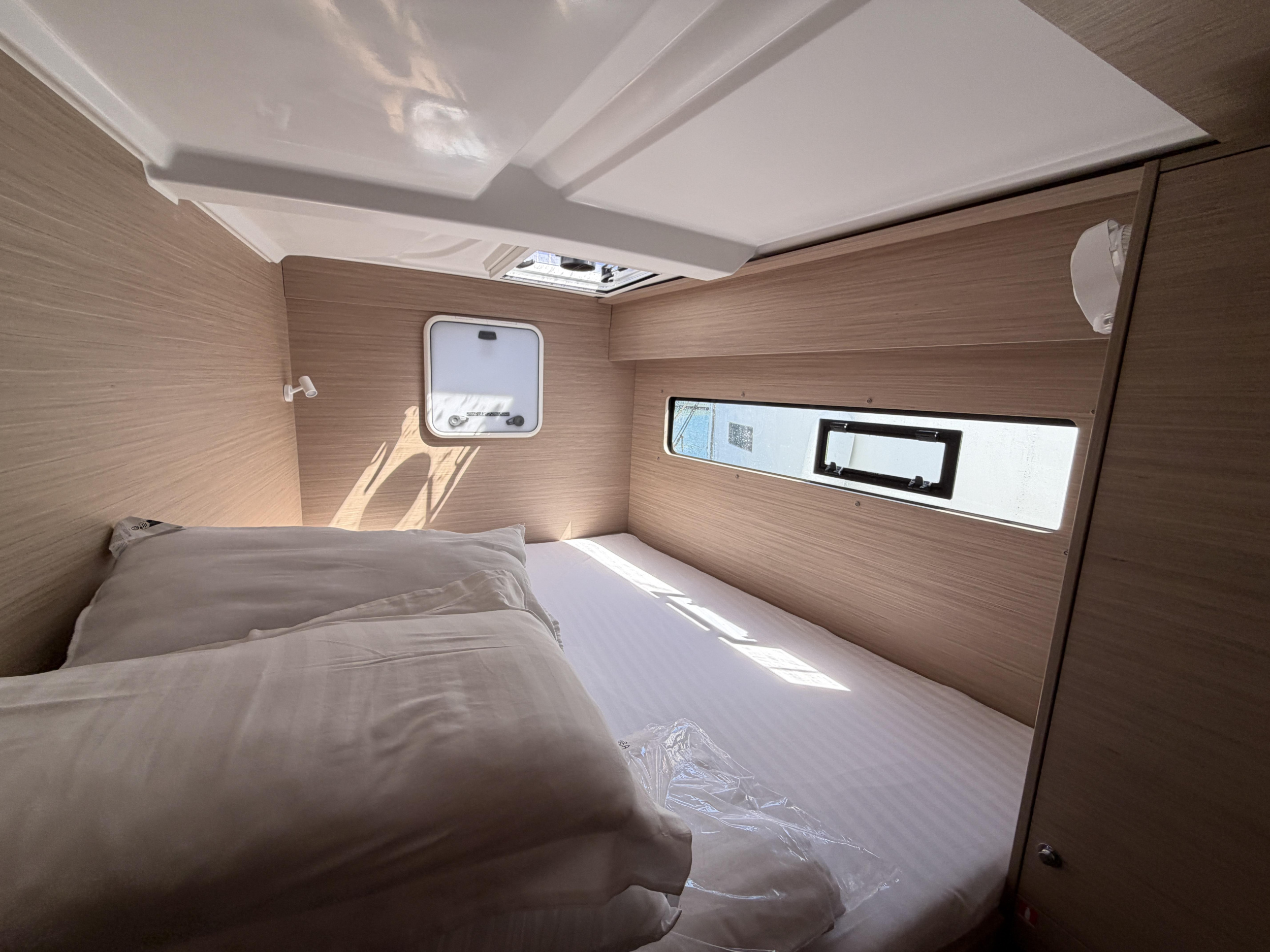 Lagoon 38 - 3 + 2 cab. — photo 13