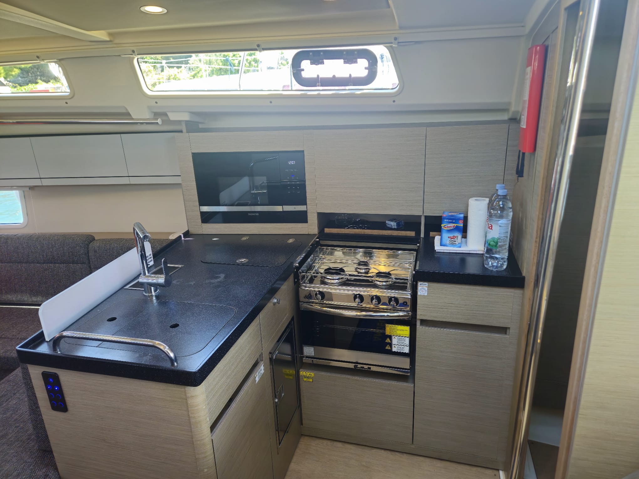 Hanse 418 - 3 cab. — photo 6