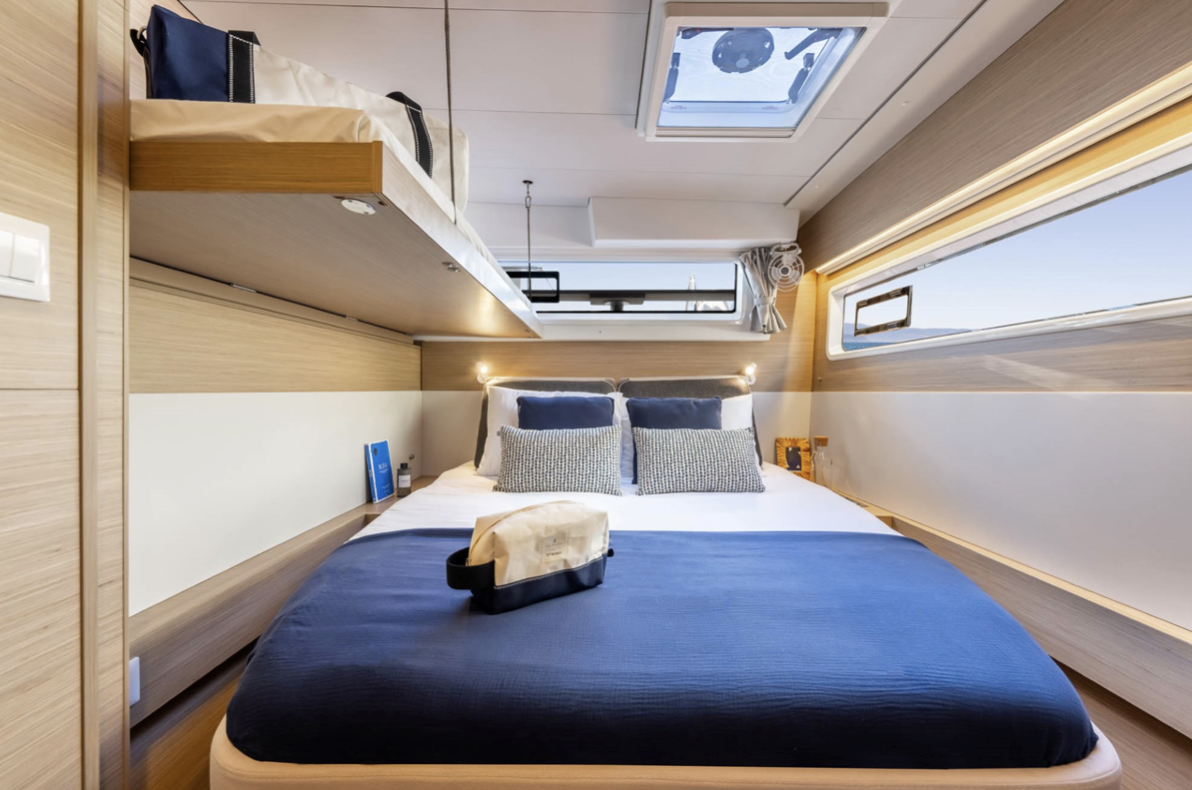 Lagoon 43 - 4 + 2 cab. — photo 17