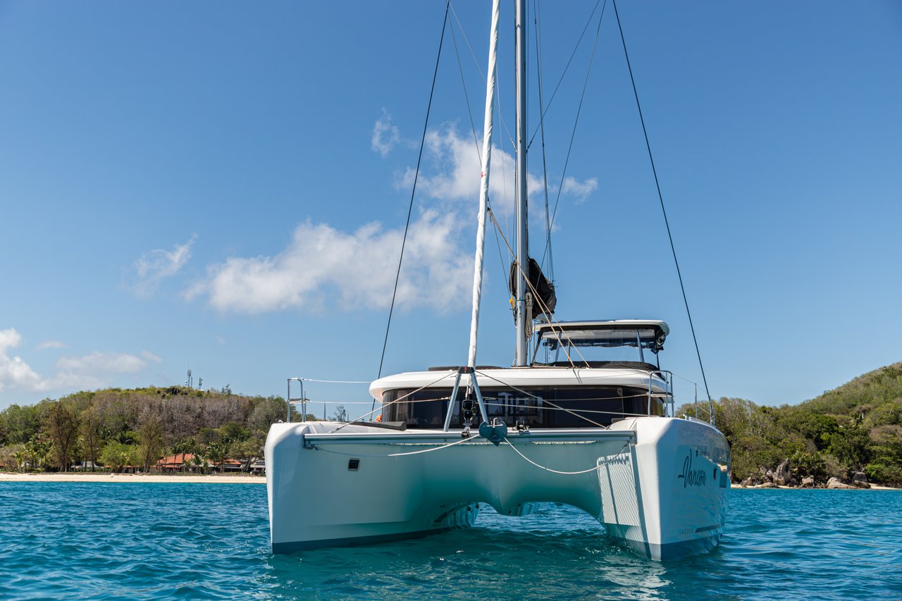 Lagoon 42 - 4 + 2 cab. — photo 5