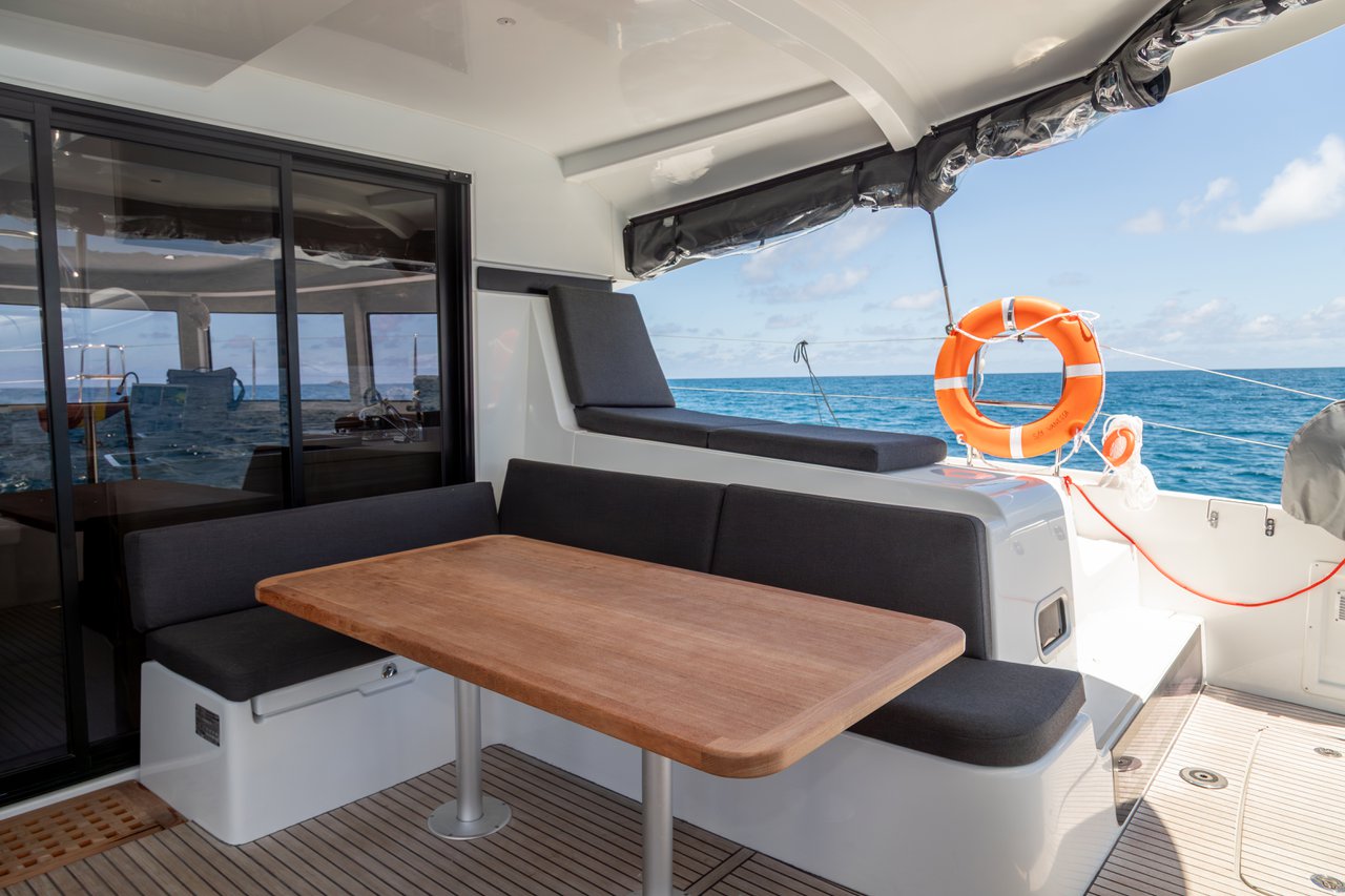 Lagoon 42 - 4 + 2 cab. — photo 11