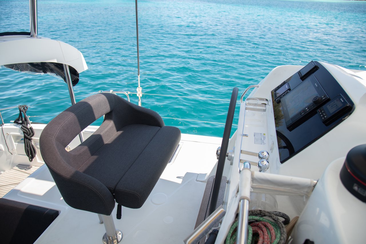 Lagoon 42 - 4 + 2 cab. — photo 16