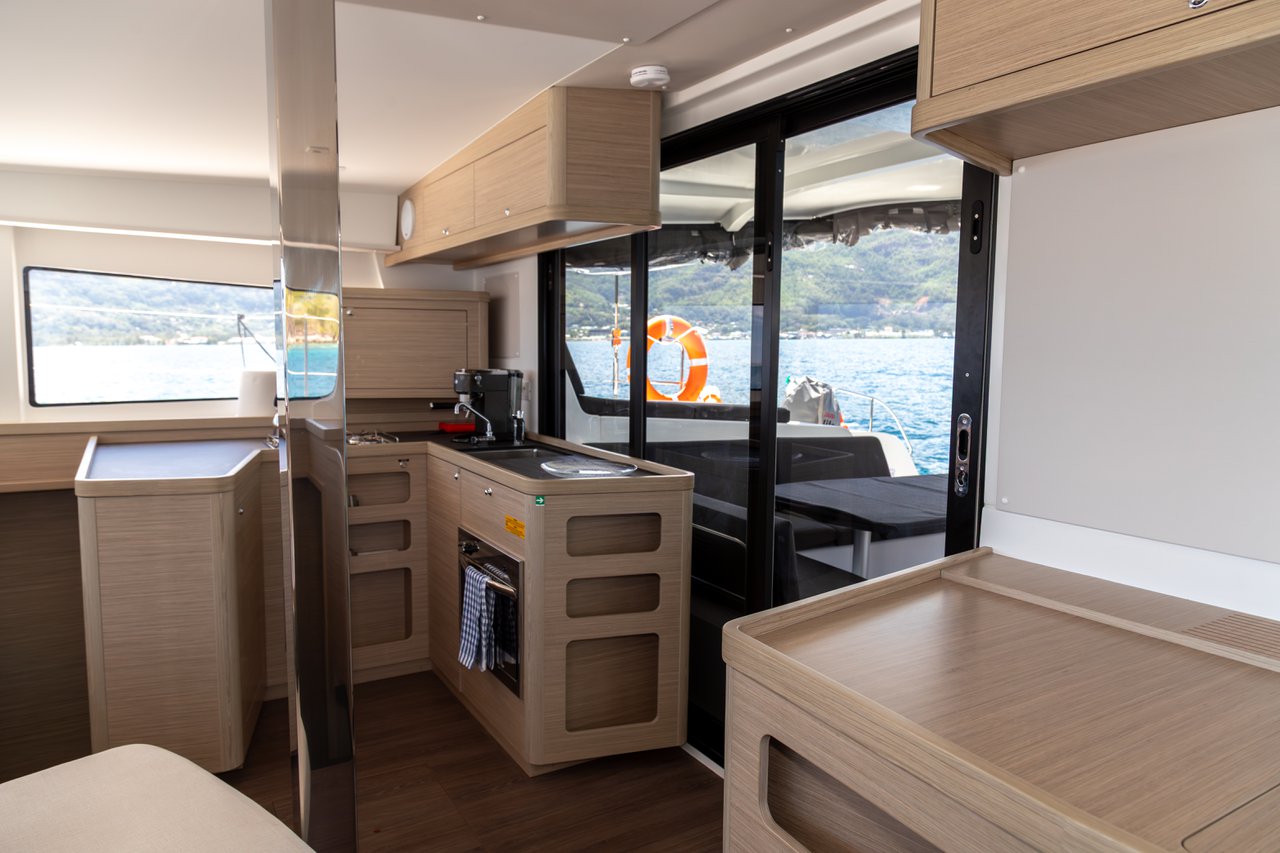 Lagoon 42 - 4 + 2 cab. — photo 26
