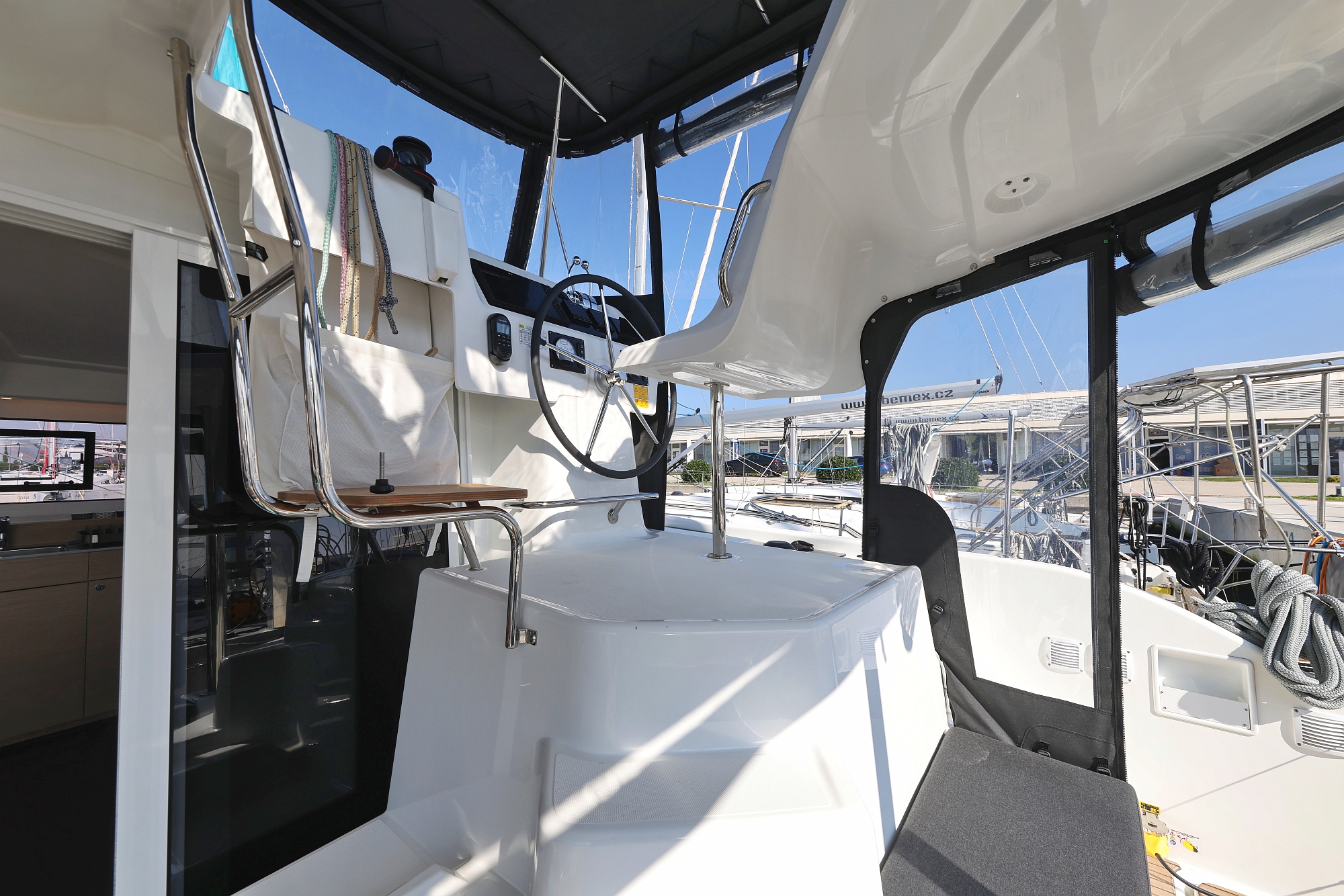 Lagoon 38 - 3 + 2 cab. — photo 30