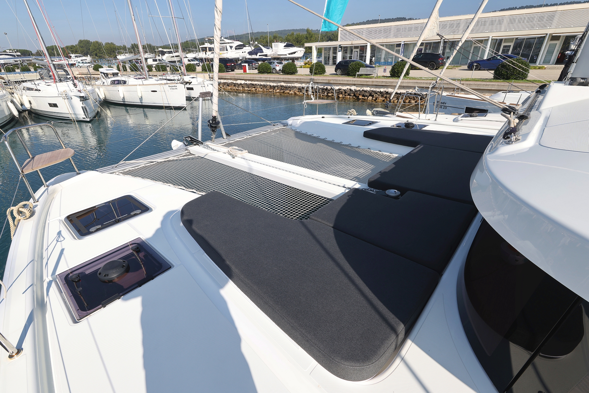 Lagoon 38 - 3 + 2 cab. — photo 39