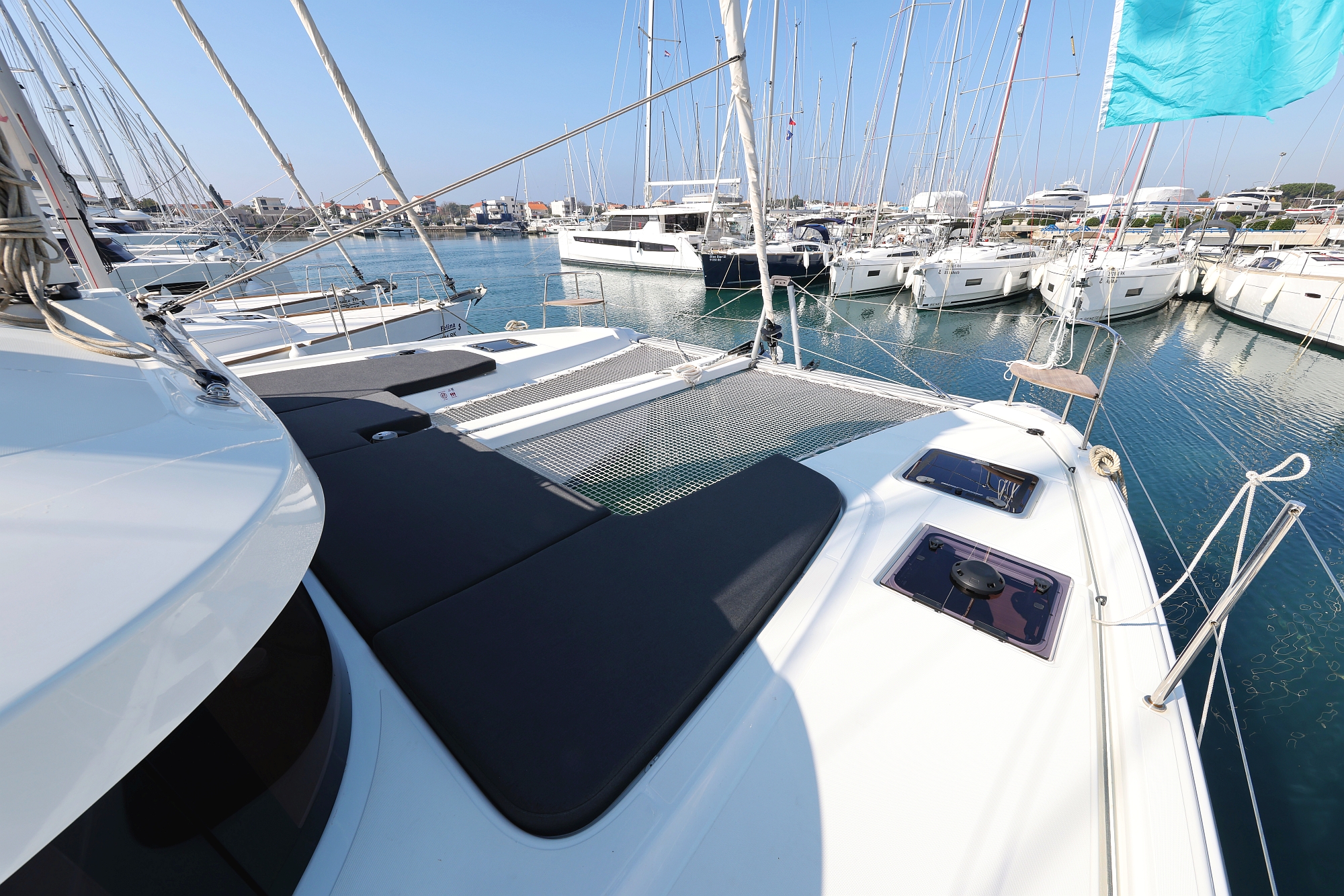 Lagoon 38 - 3 + 2 cab. — photo 42