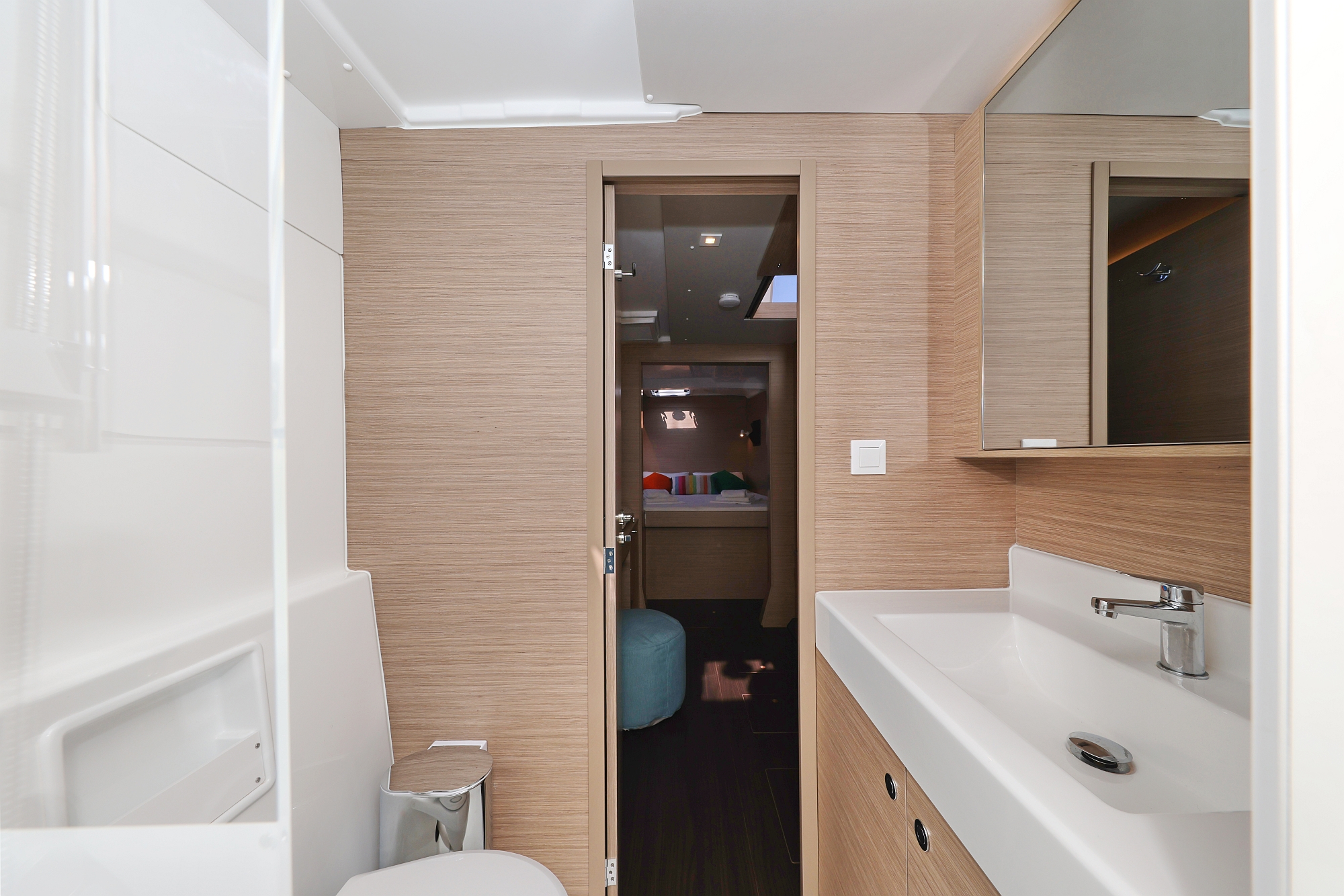 Lagoon 38 - 3 + 2 cab. — photo 11