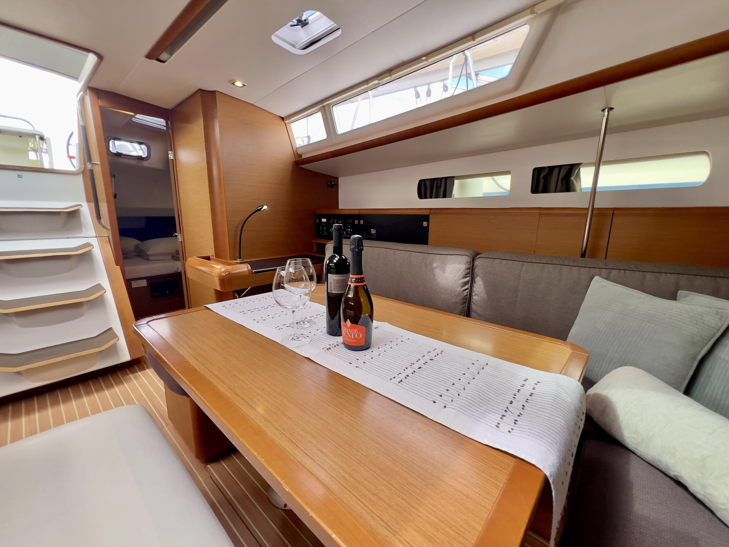 Sun Odyssey 479 - 4 cab. — photo 18