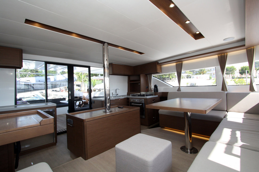 Lagoon 50 - 6 + 1 cab. — photo 15