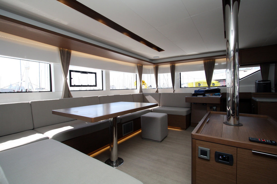 Lagoon 50 - 6 + 1 cab. — photo 16