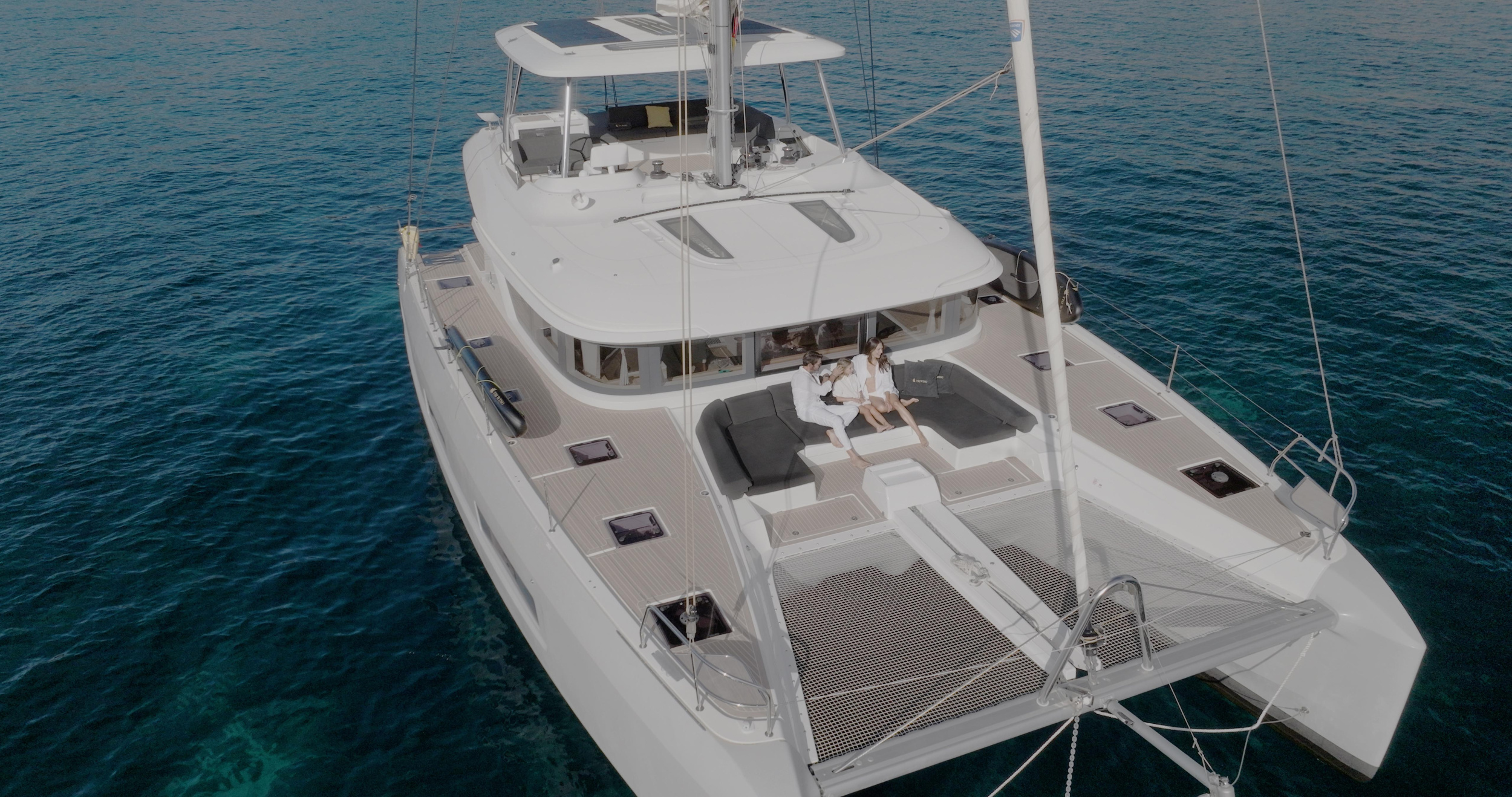 Lagoon 55 - 5 + 2 cab. — photo 11