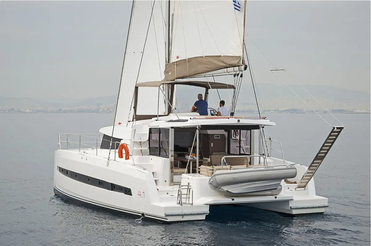 Bali 4.1 - 4 + 2 cab. — photo 1