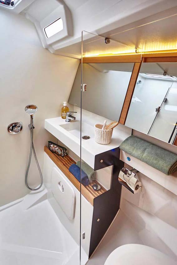 Sun Odyssey 440 - 4 cab. — photo 21