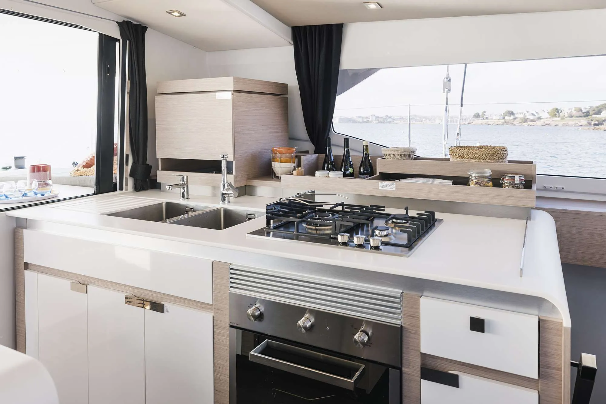 Fountaine Pajot Aura 51 — photo 9
