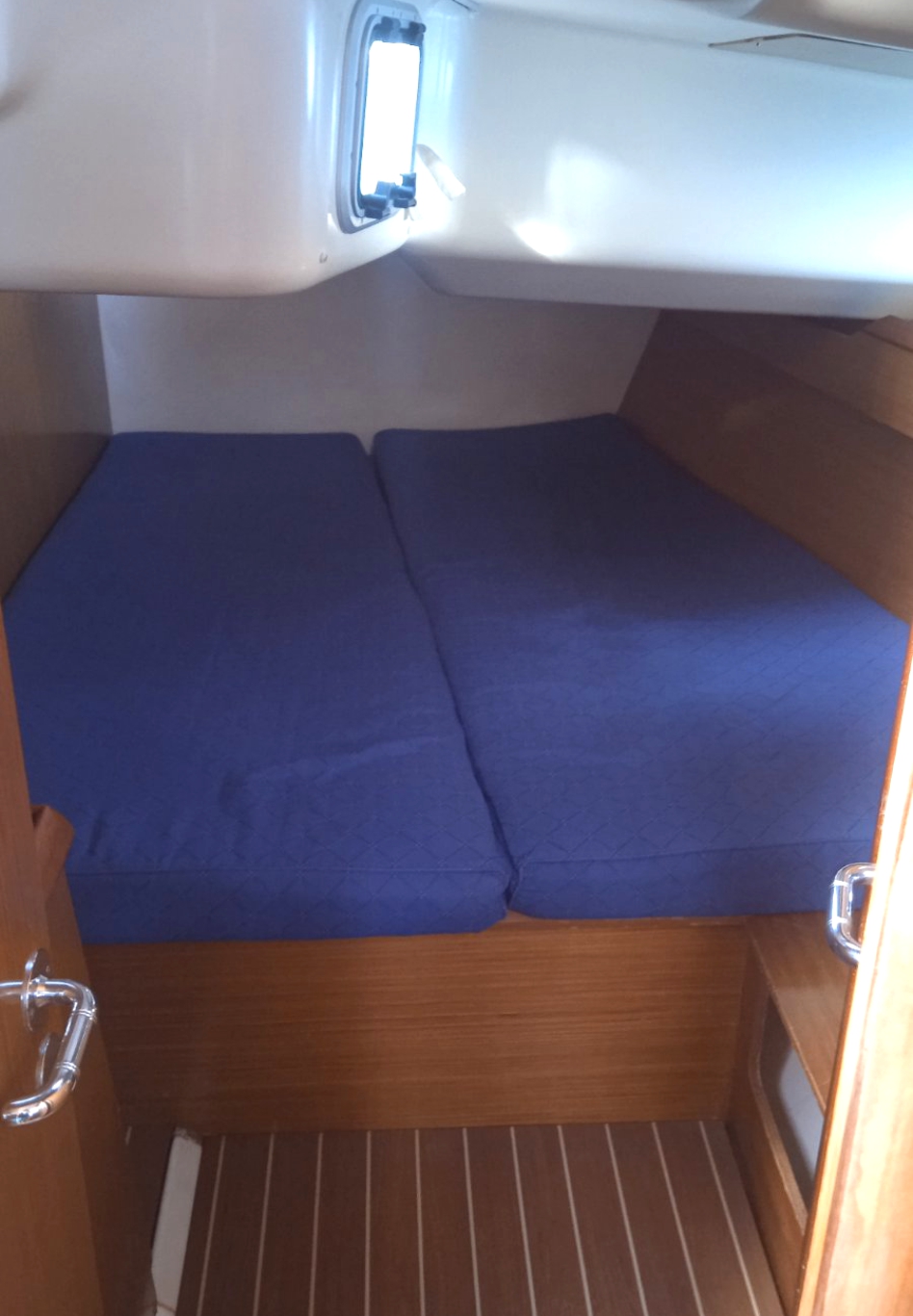 Sun Odyssey 45 — photo 9