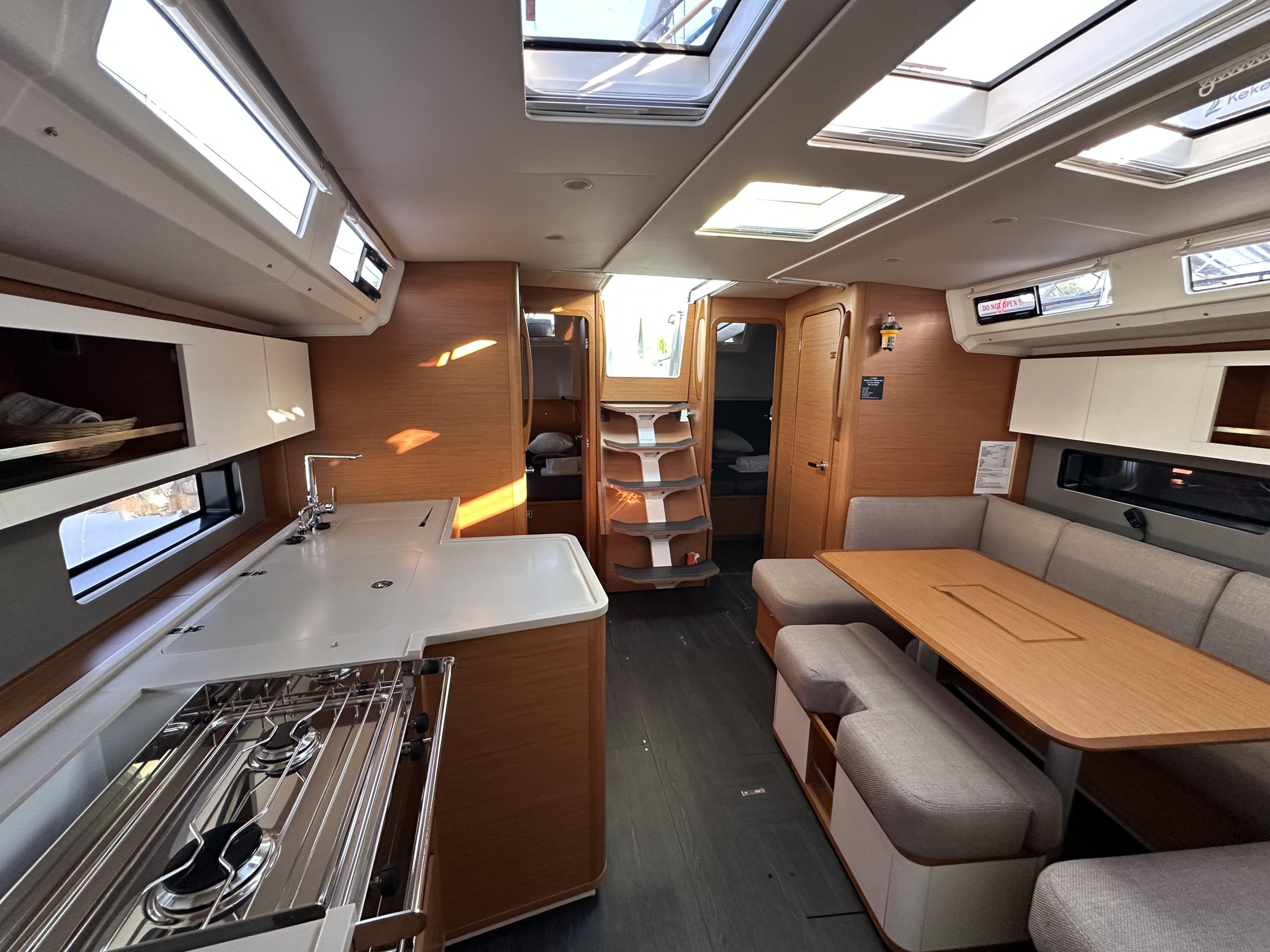 Dufour 41 - 3 cab. — photo 17