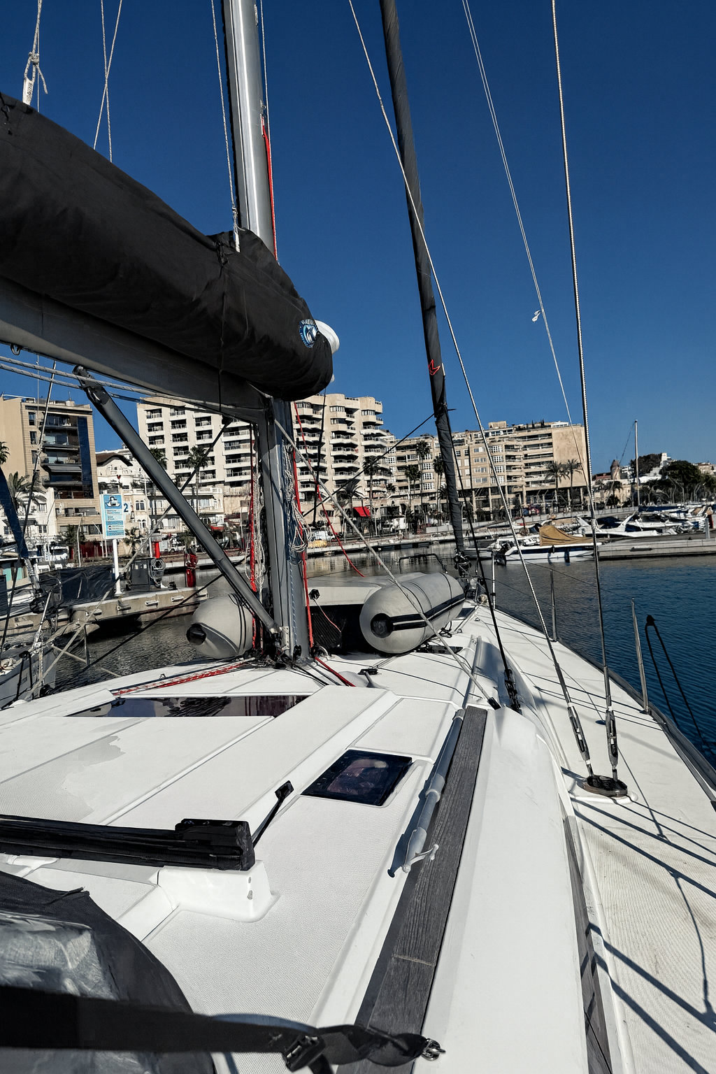 Sun Odyssey 469 — photo 1