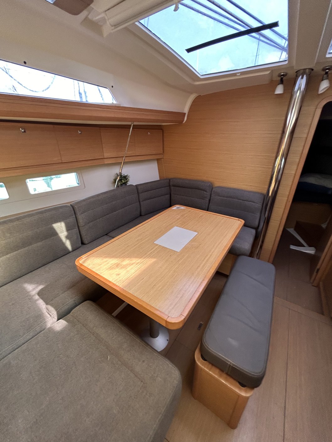 Dufour 412 GL — photo 17