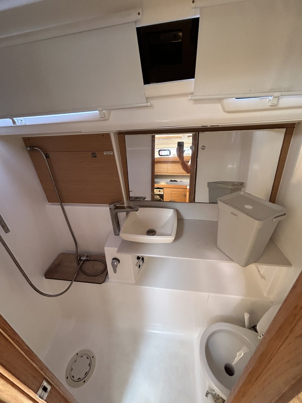 Dufour 412 GL — photo 27