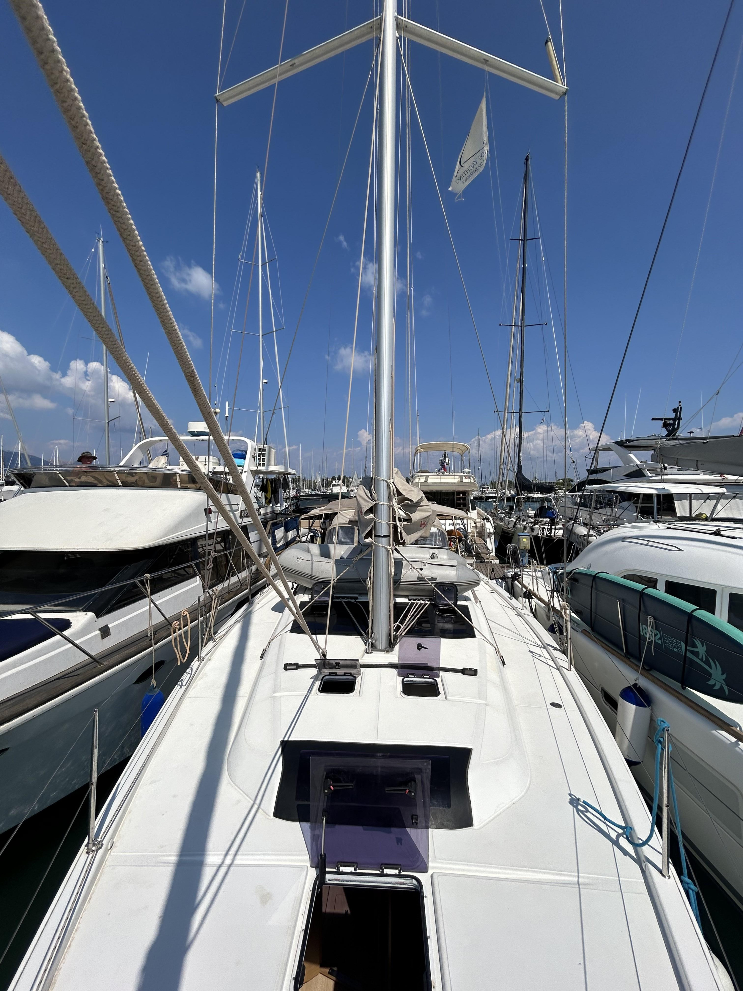 Dufour 430 GL — photo 23