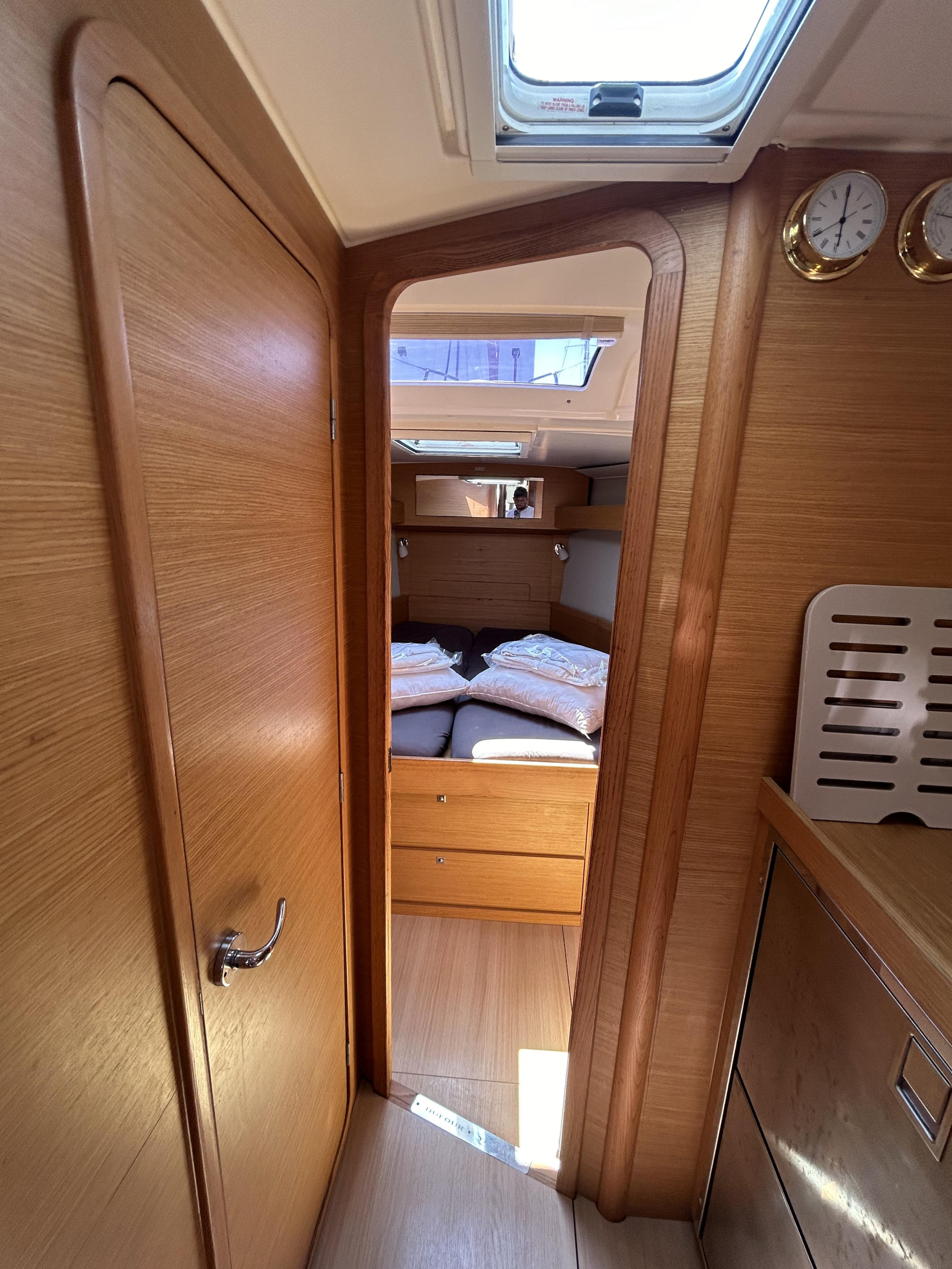 Dufour 430 GL — photo 4