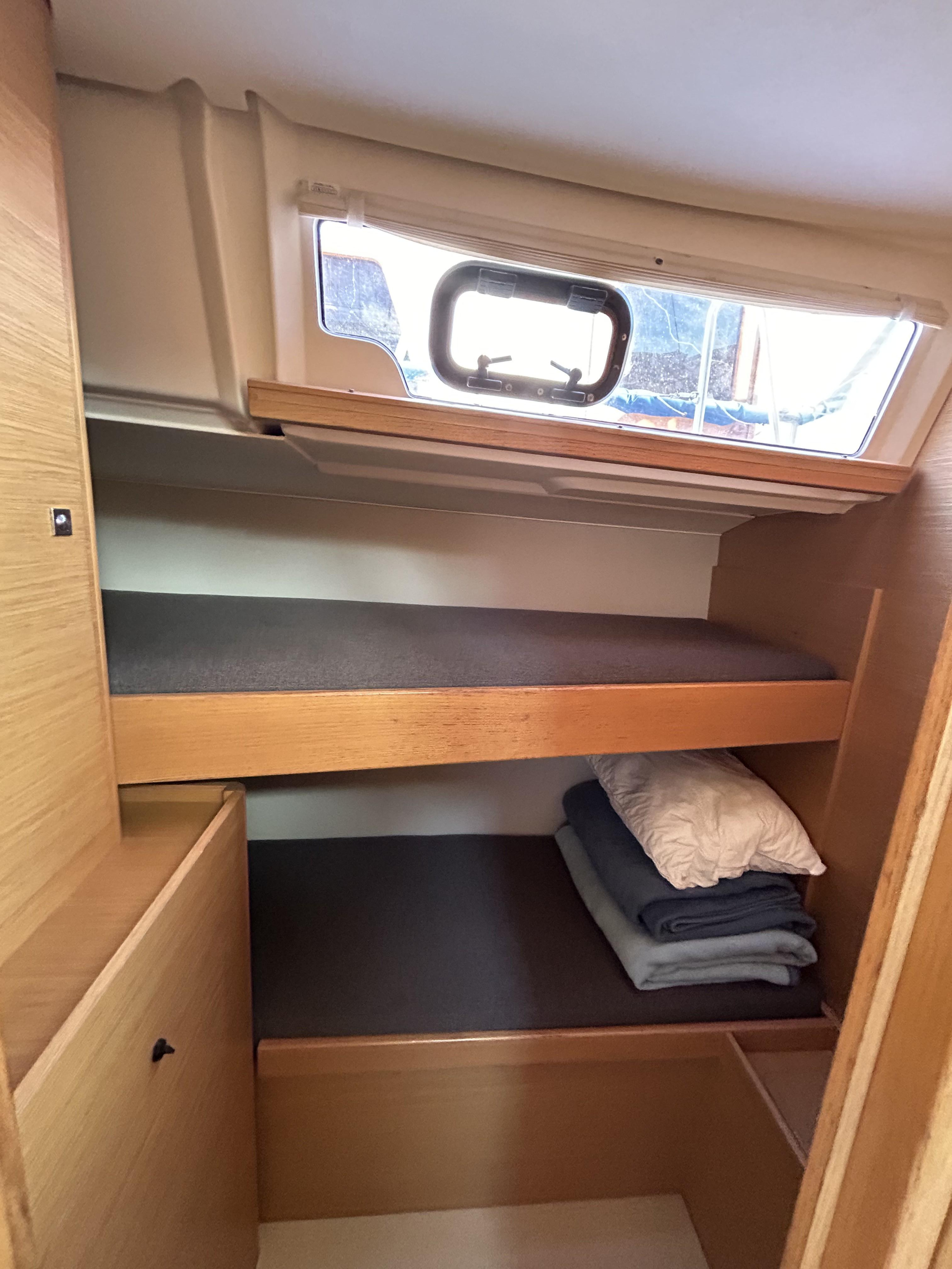 Dufour 460 GL - 5 cab. — photo 19