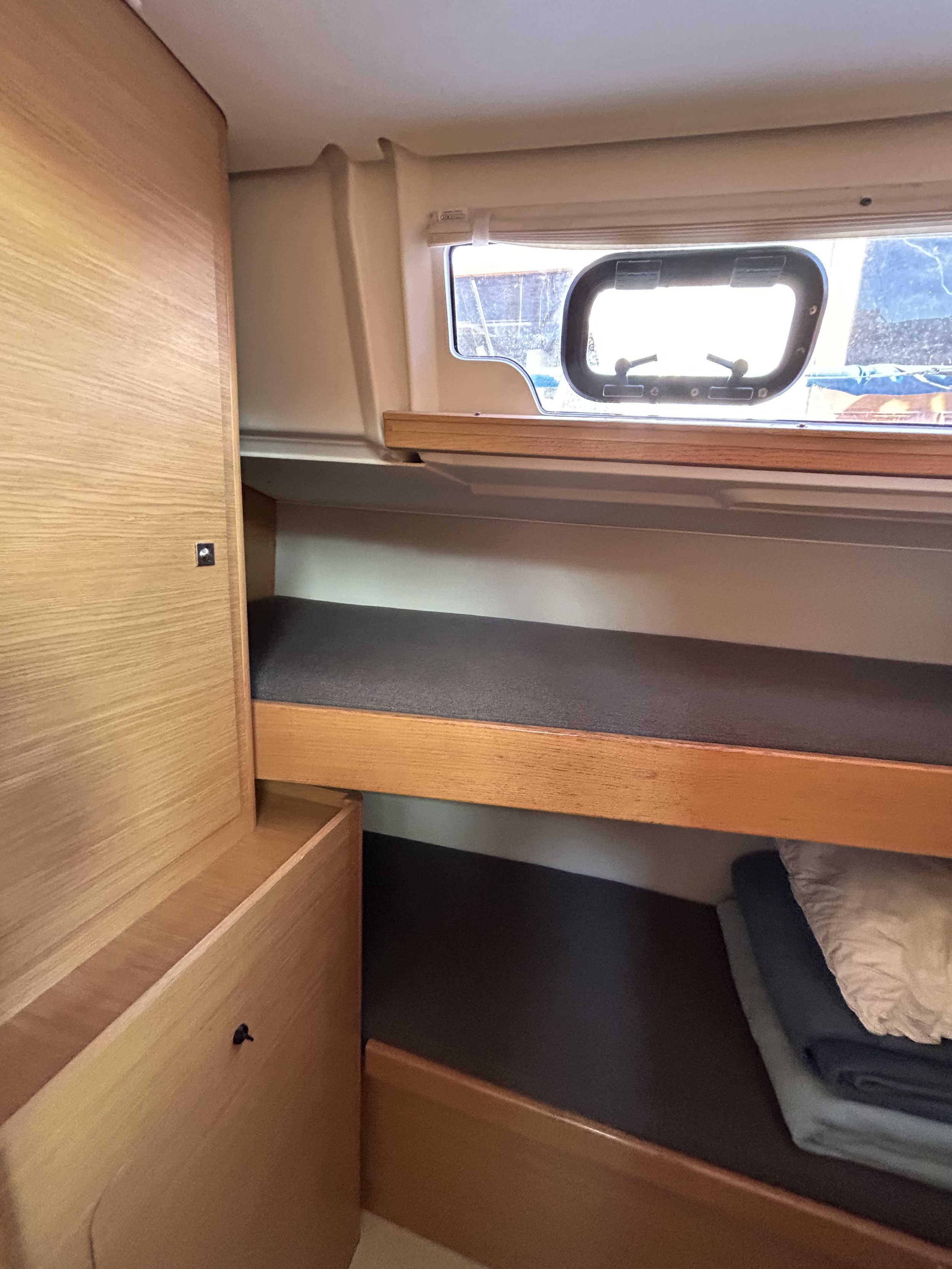 Dufour 460 GL - 5 cab. — photo 20