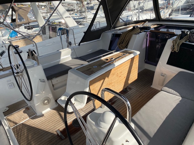 Dufour 460 GL — photo 11