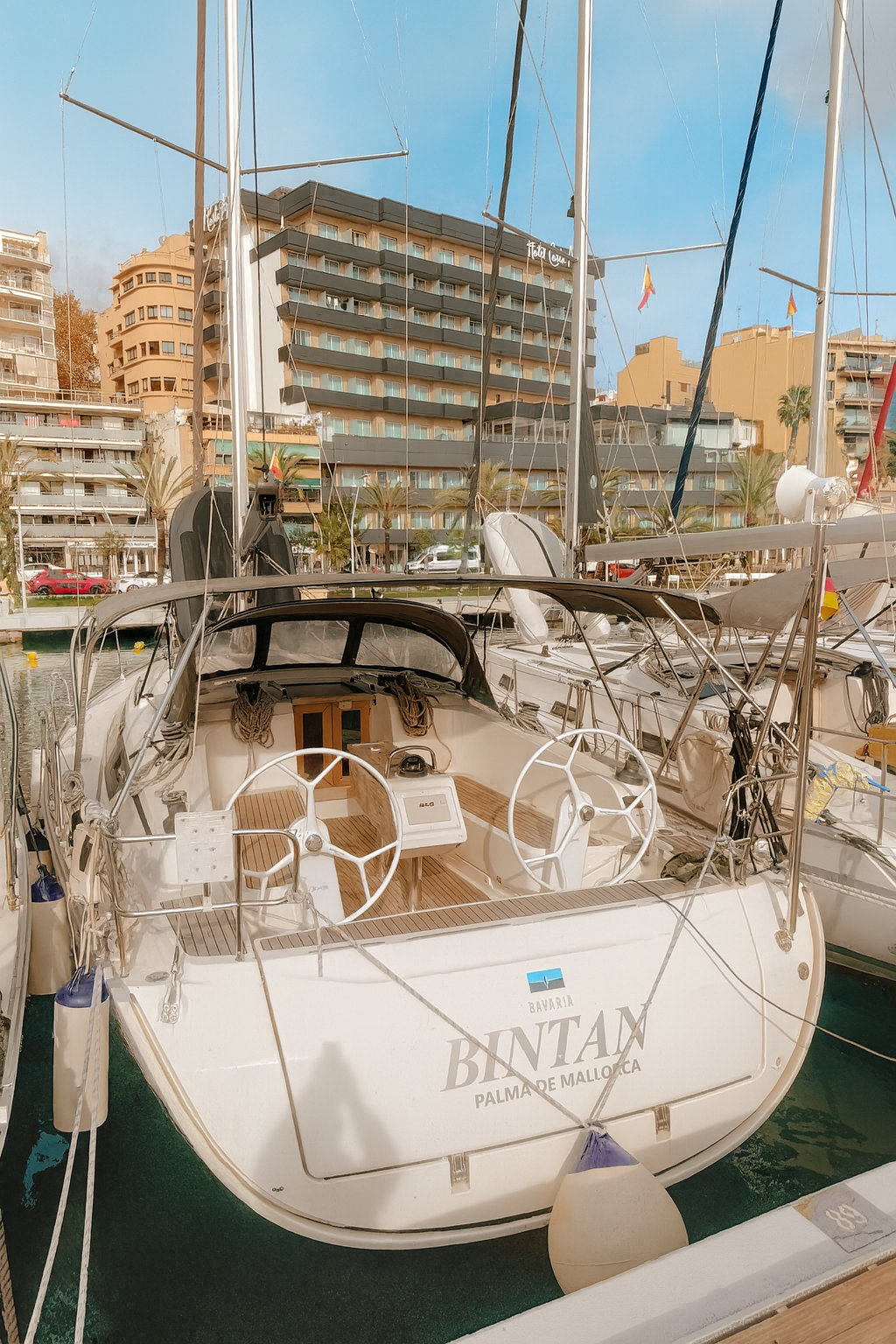 Bavaria Cruiser 41 - 3 cab. — photo 9