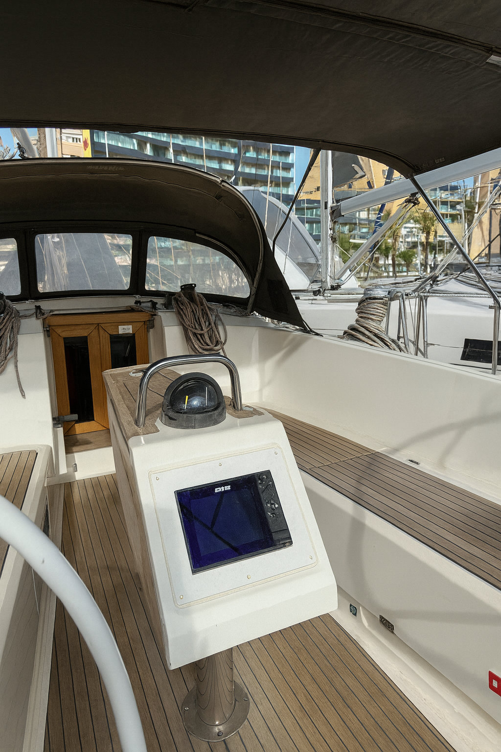 Bavaria Cruiser 41 - 3 cab. — photo 2