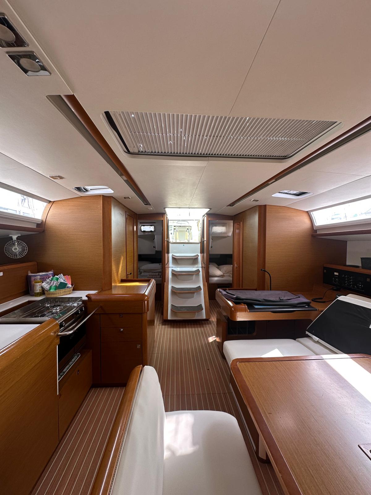 Sun Odyssey 519 - 5 cab. — photo 11