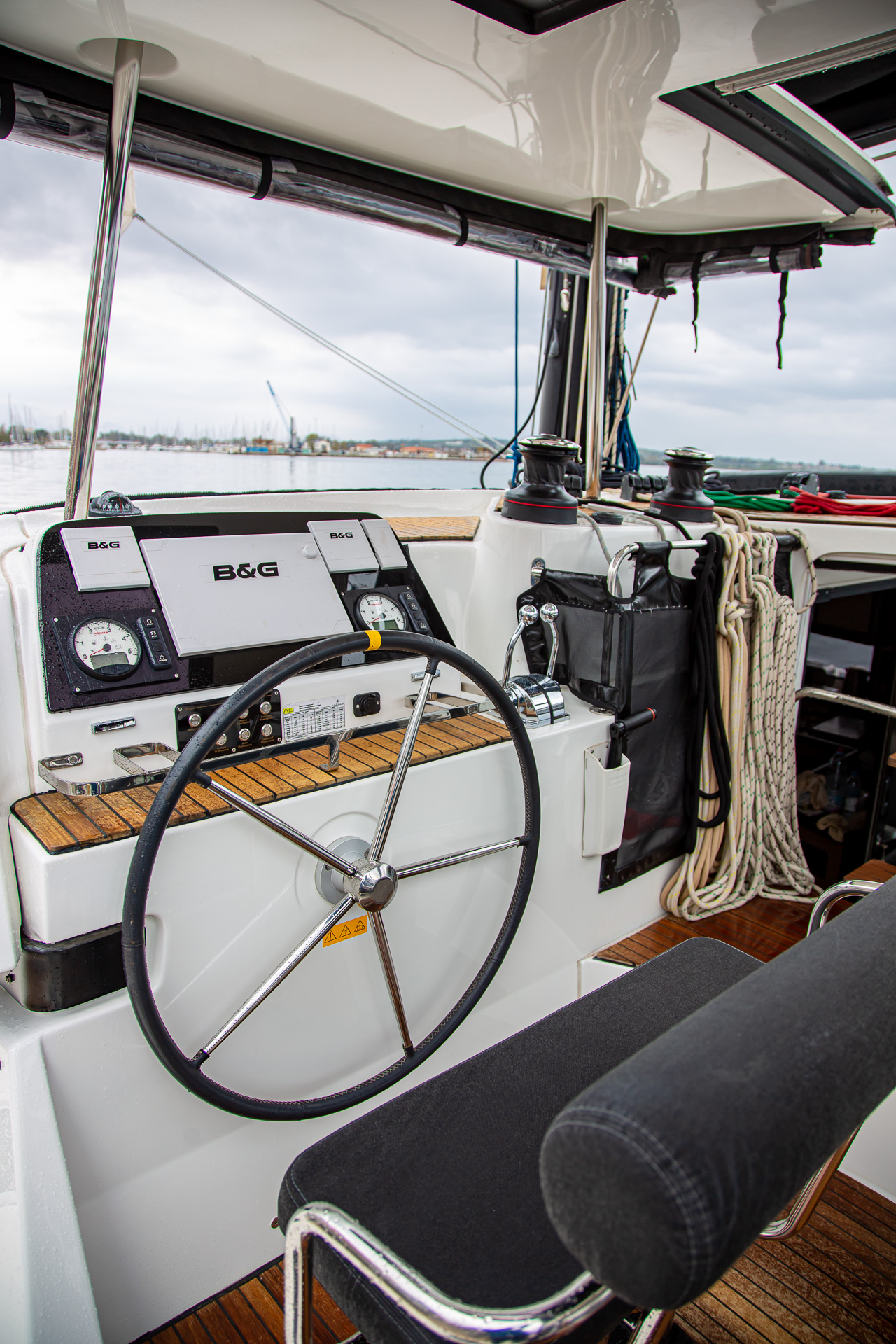 Lagoon 42 - 4 + 2 cab. — photo 10