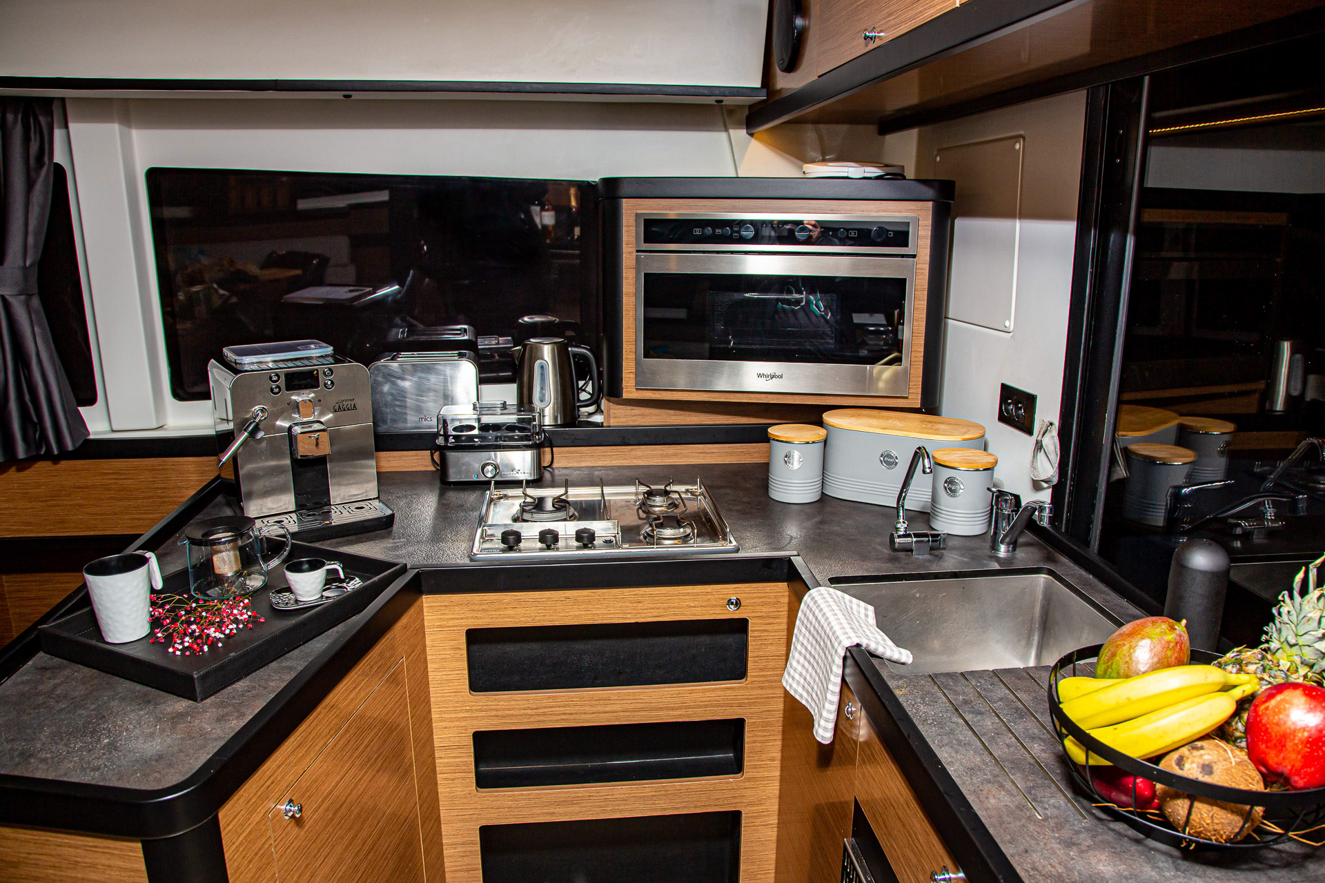 Lagoon 42 - 4 + 2 cab. — photo 23
