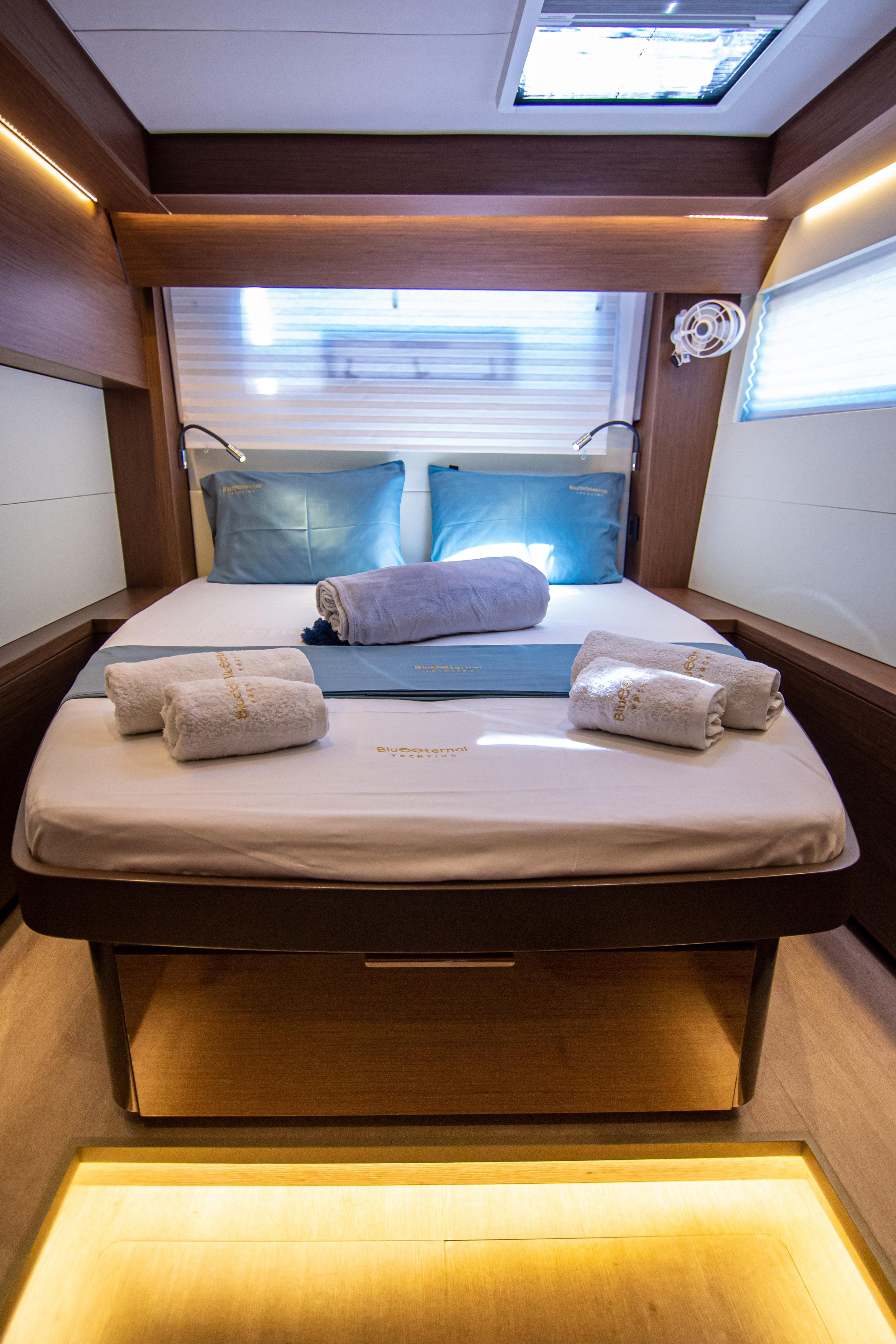 Lagoon 50 - 6 + 2 cab. — photo 18