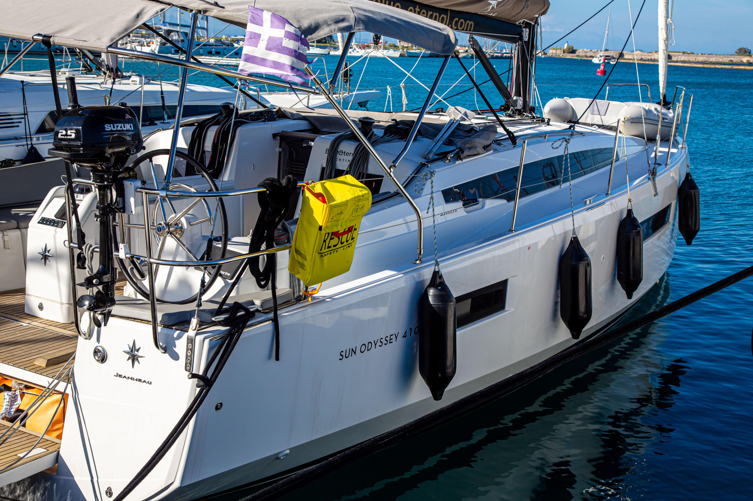 Sun Odyssey 410 - 3 cab. — photo 17