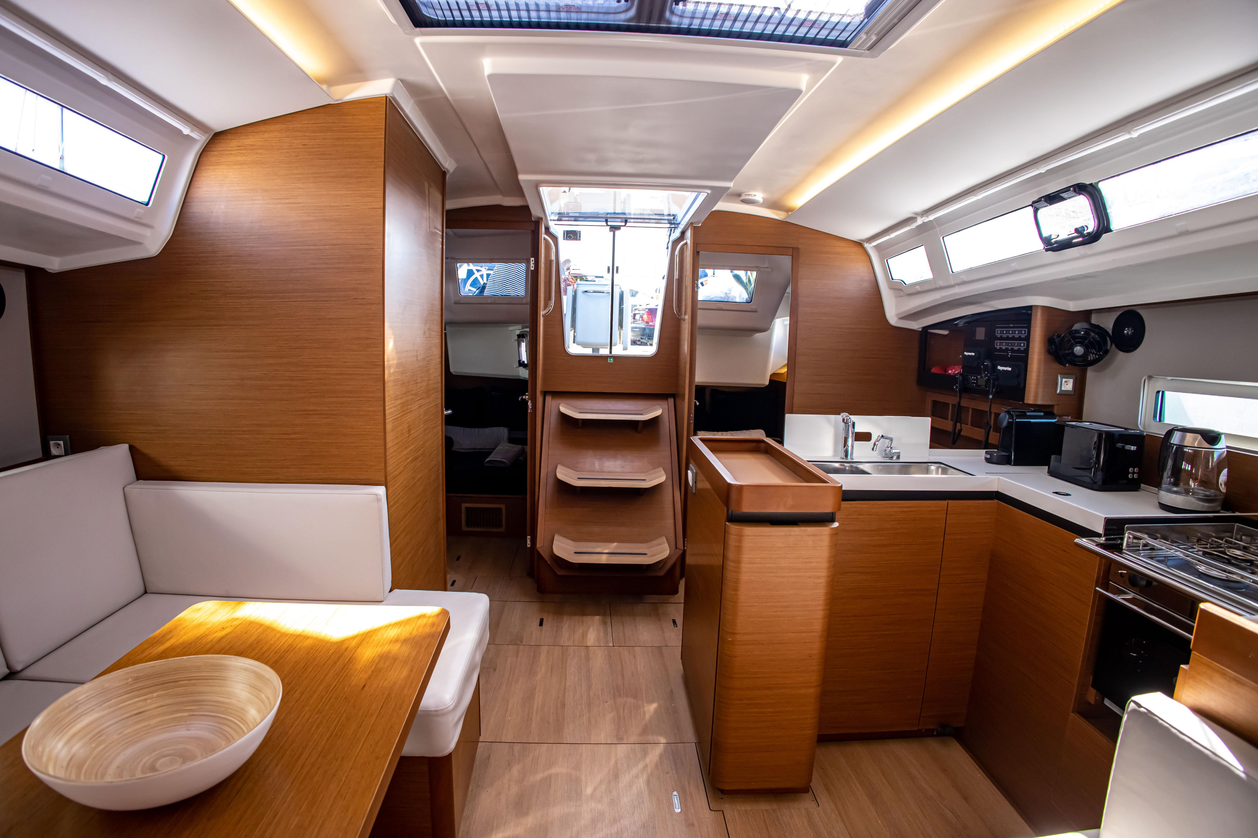 Sun Odyssey 410 - 3 cab. — photo 11
