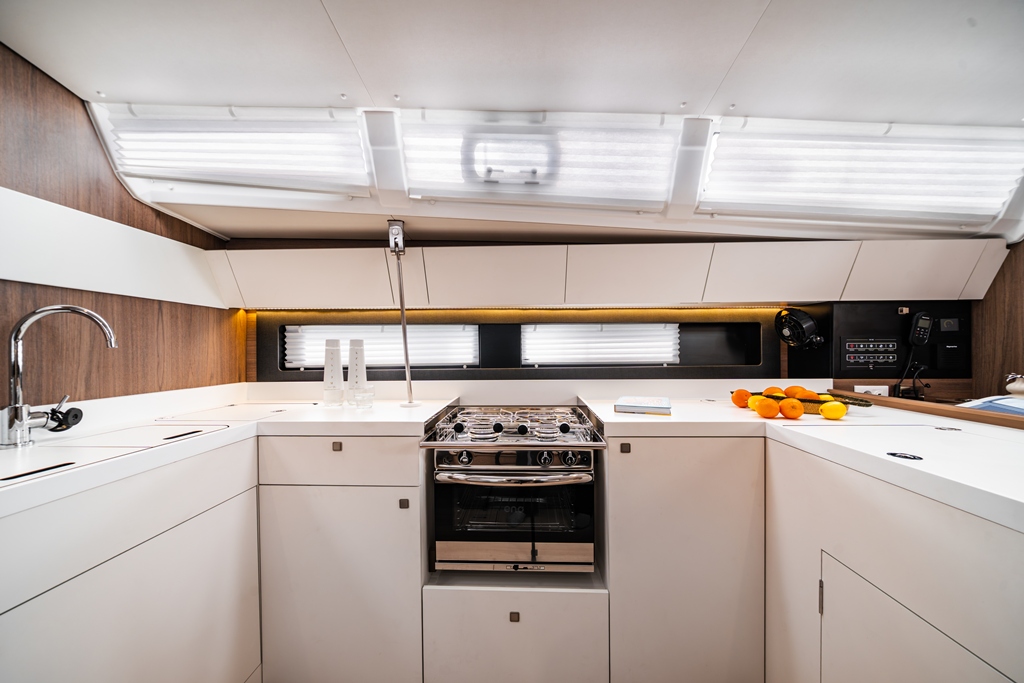 Sun Odyssey 455 — photo 6