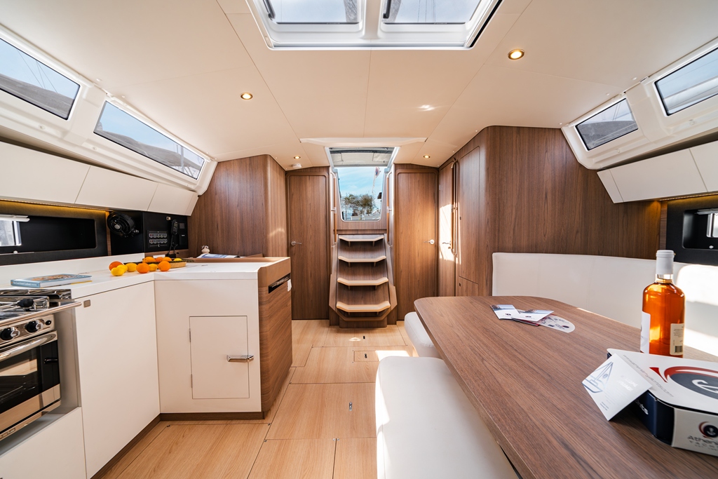 Sun Odyssey 455 — photo 8