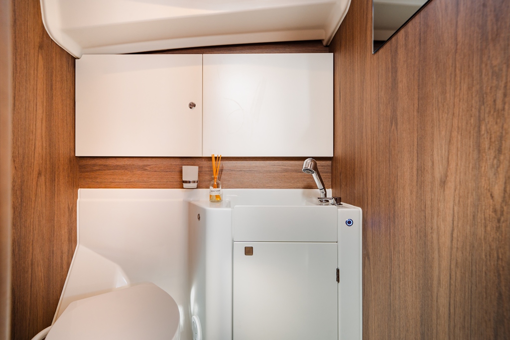 Sun Odyssey 455 — photo 11