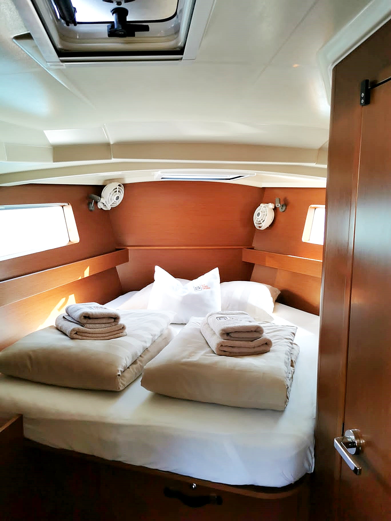 Oceanis 41.1 — photo 15
