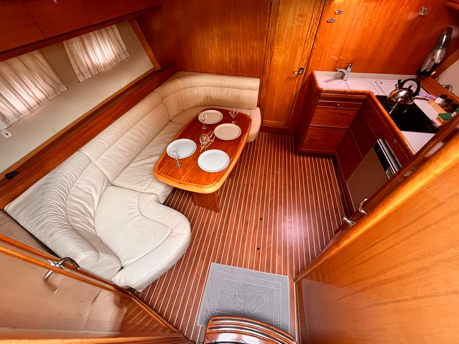 Bavaria 37 Sport — photo 7
