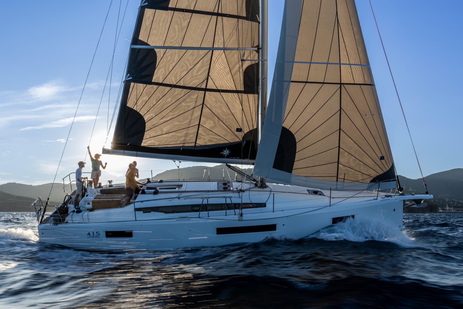 Sun Odyssey 415 — photo 1
