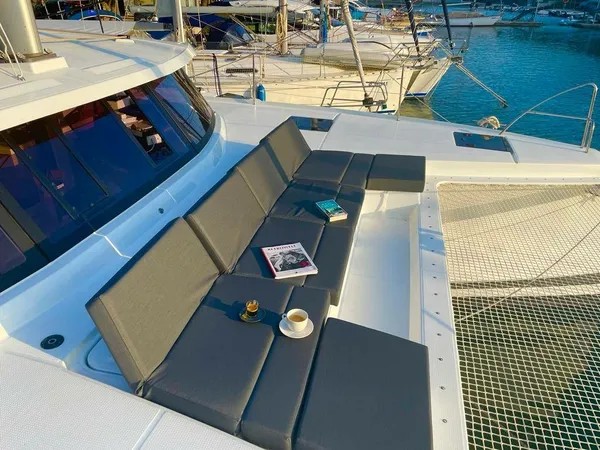 Fountaine Pajot Astrea 42 — photo 4