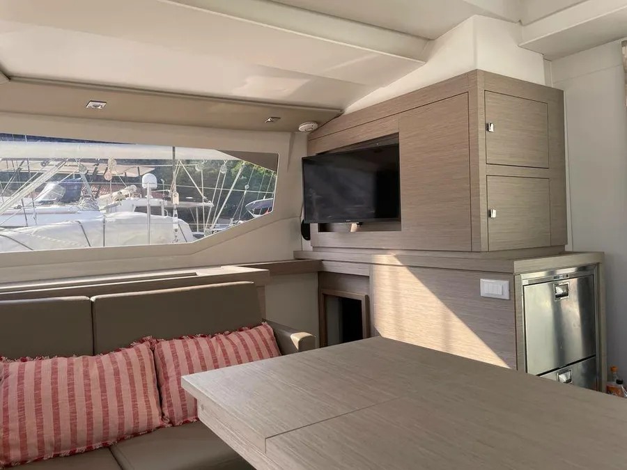 Fountaine Pajot Astrea 42 — photo 8